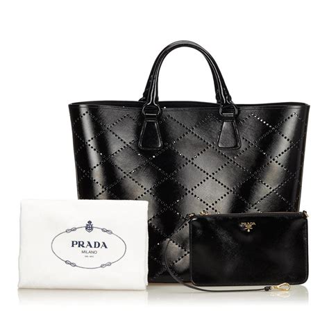 prada borsa vernice|Borse Prada in Vernice Nero .